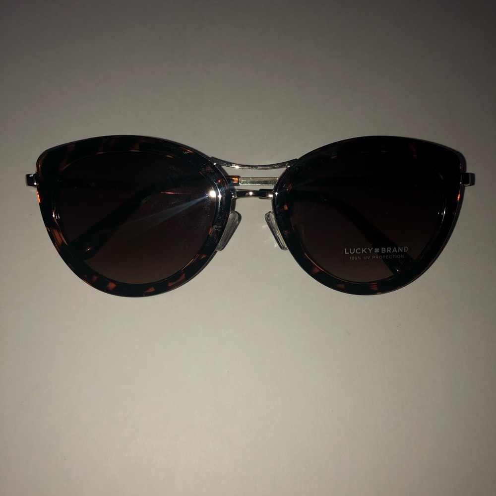 Lucky brand sunglasses